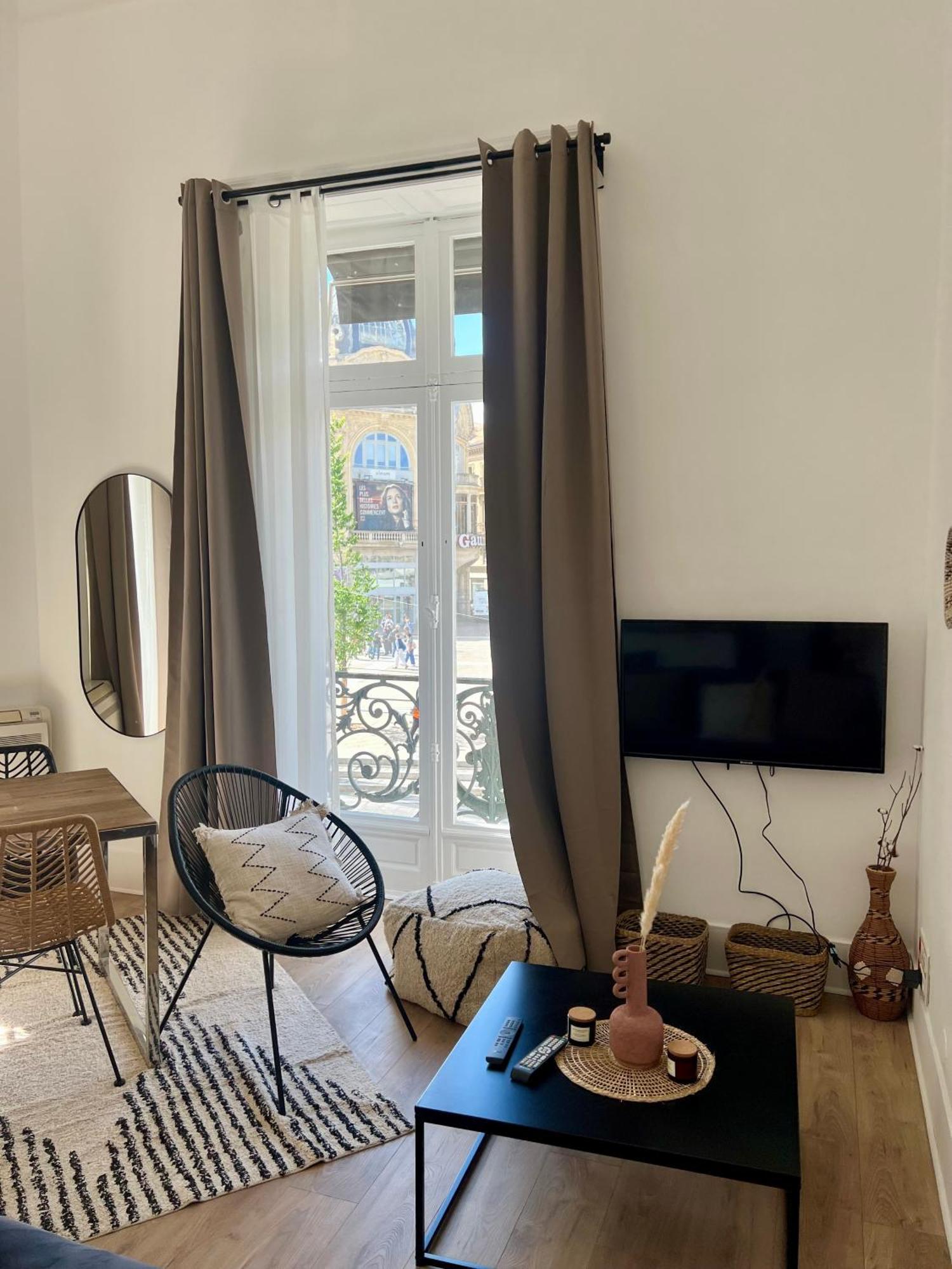 Maison El&Ar - Place De La Comedie, Wifi Montpellier Exterior photo